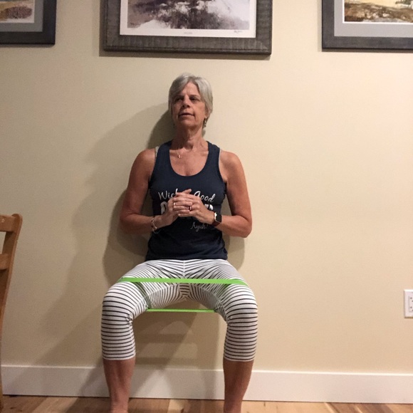 Meet your Posher, Lois - Picture 5 of 5